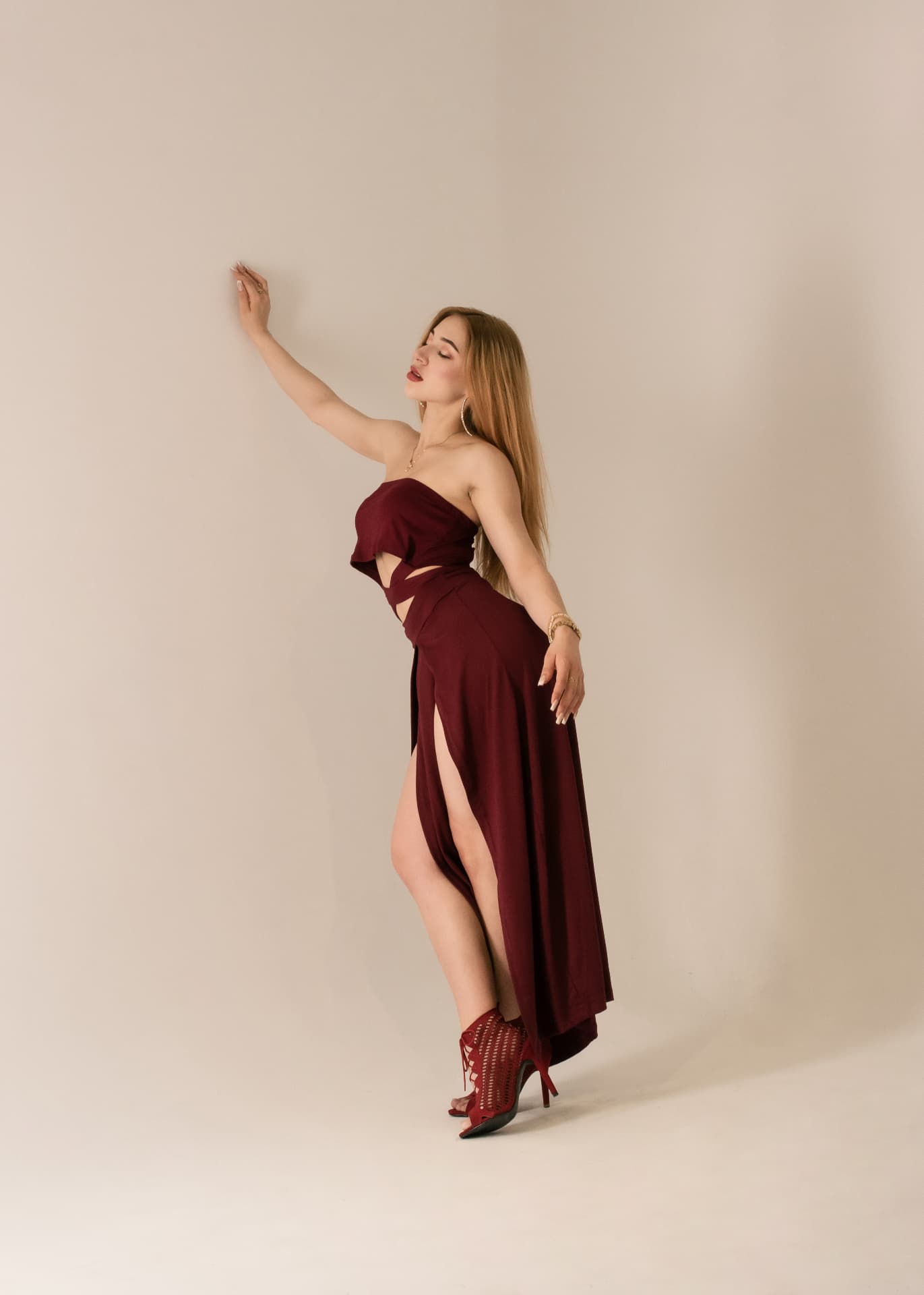 Look de gala en vino para imagen personal